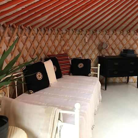 Gilfach Gower Farm Luxury Yurt With Hot Tub Otel Ammanford Dış mekan fotoğraf