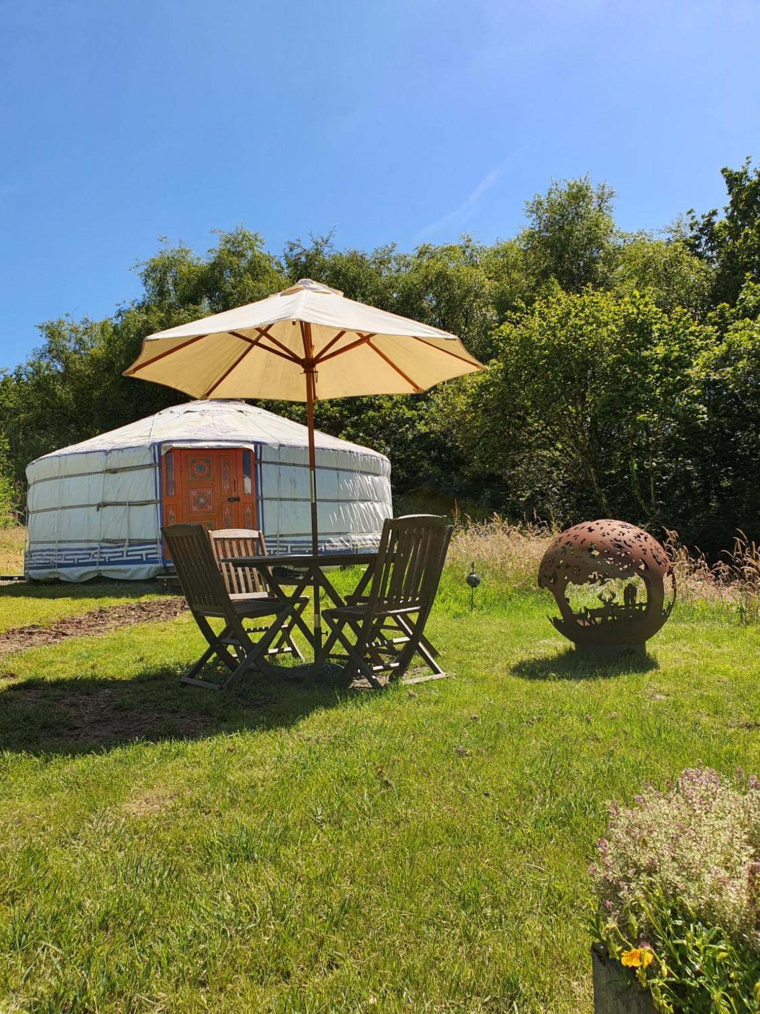 Gilfach Gower Farm Luxury Yurt With Hot Tub Otel Ammanford Dış mekan fotoğraf