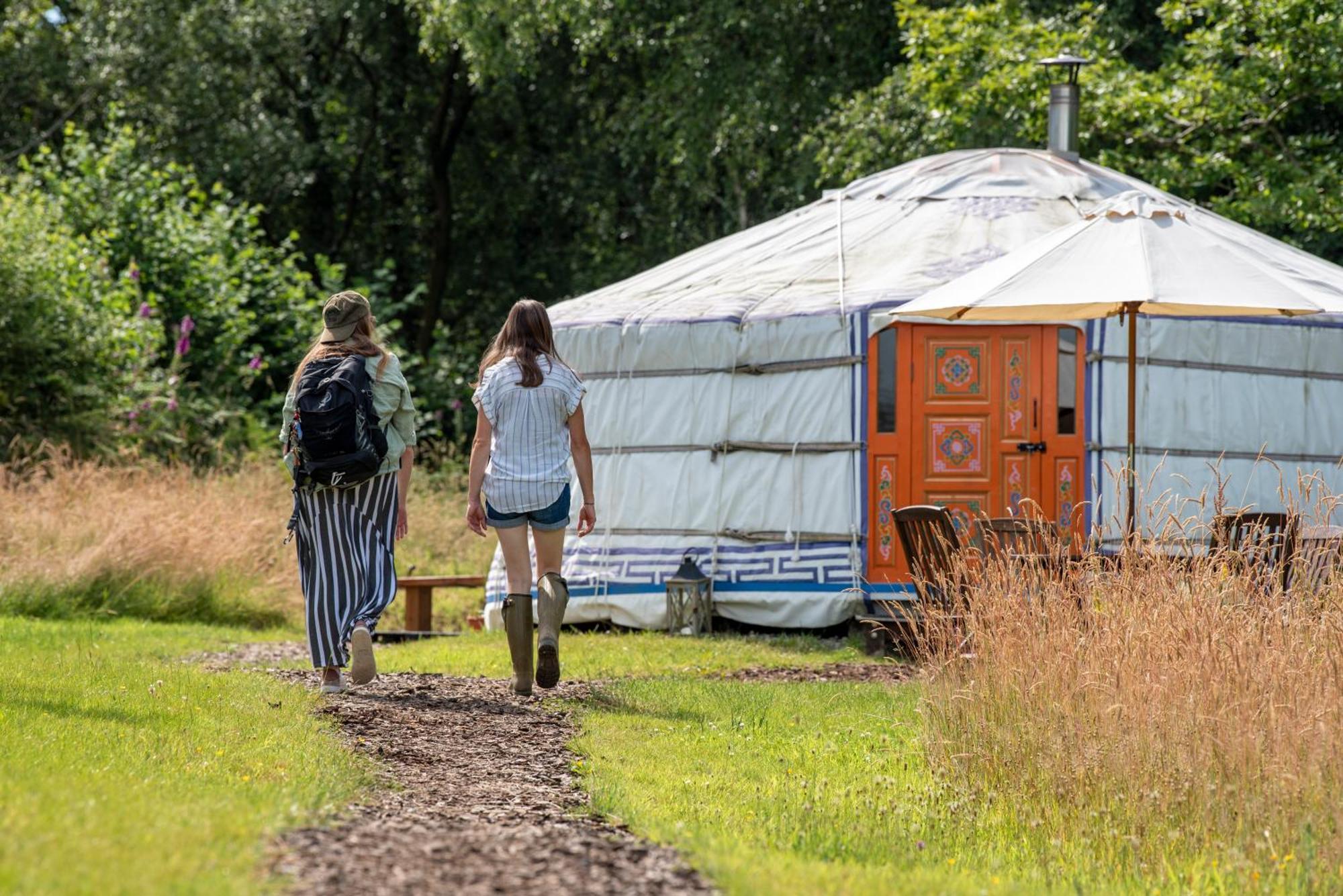 Gilfach Gower Farm Luxury Yurt With Hot Tub Otel Ammanford Dış mekan fotoğraf