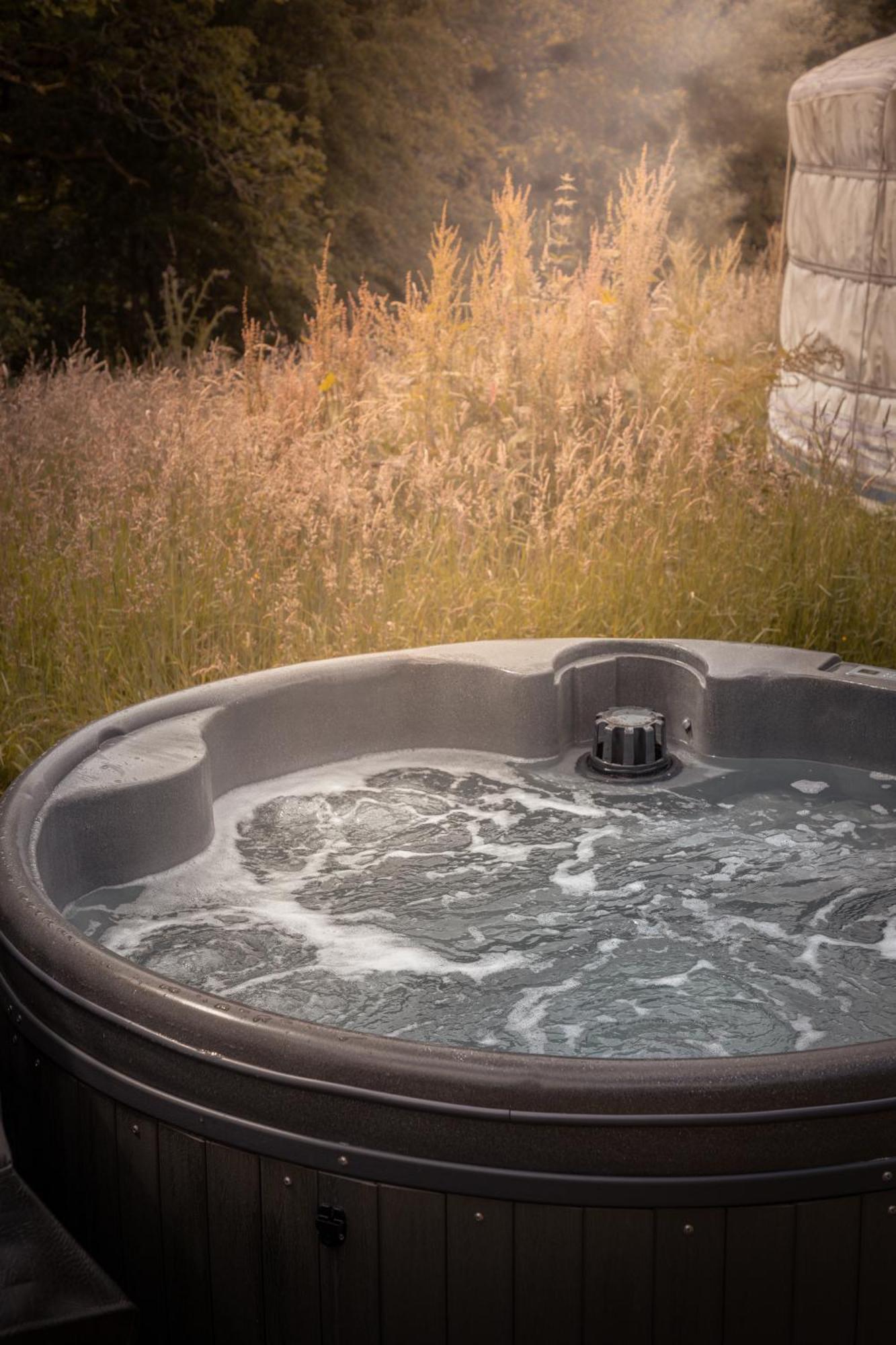 Gilfach Gower Farm Luxury Yurt With Hot Tub Otel Ammanford Dış mekan fotoğraf